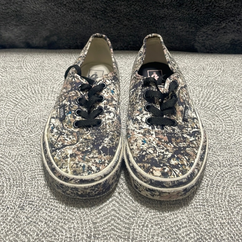 Camo vans shoes men 4.5 women size 6 worn 2x